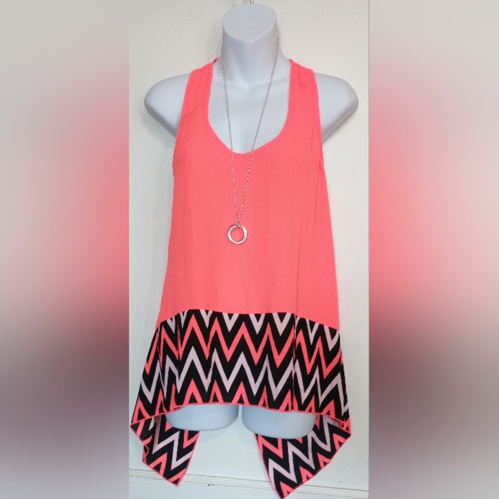 🌺BUNDLE ONLY🌺 Rue21 Vibrant Pink Chevron Dress